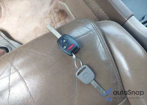 2007 Honda Pilot Ex-L из США, поврежденный, VIN 5FNYF18747B002211